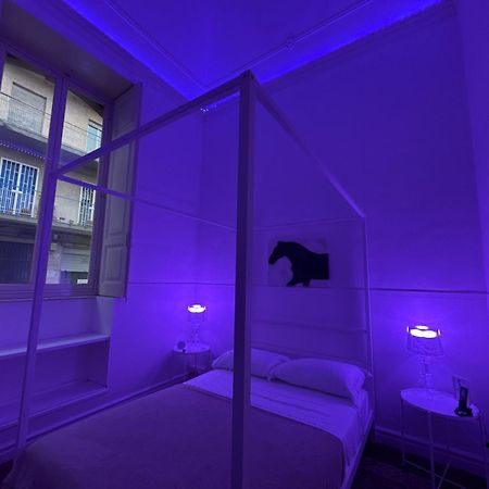 W Like Apartment On Hert Of City Center Catania Exterior photo